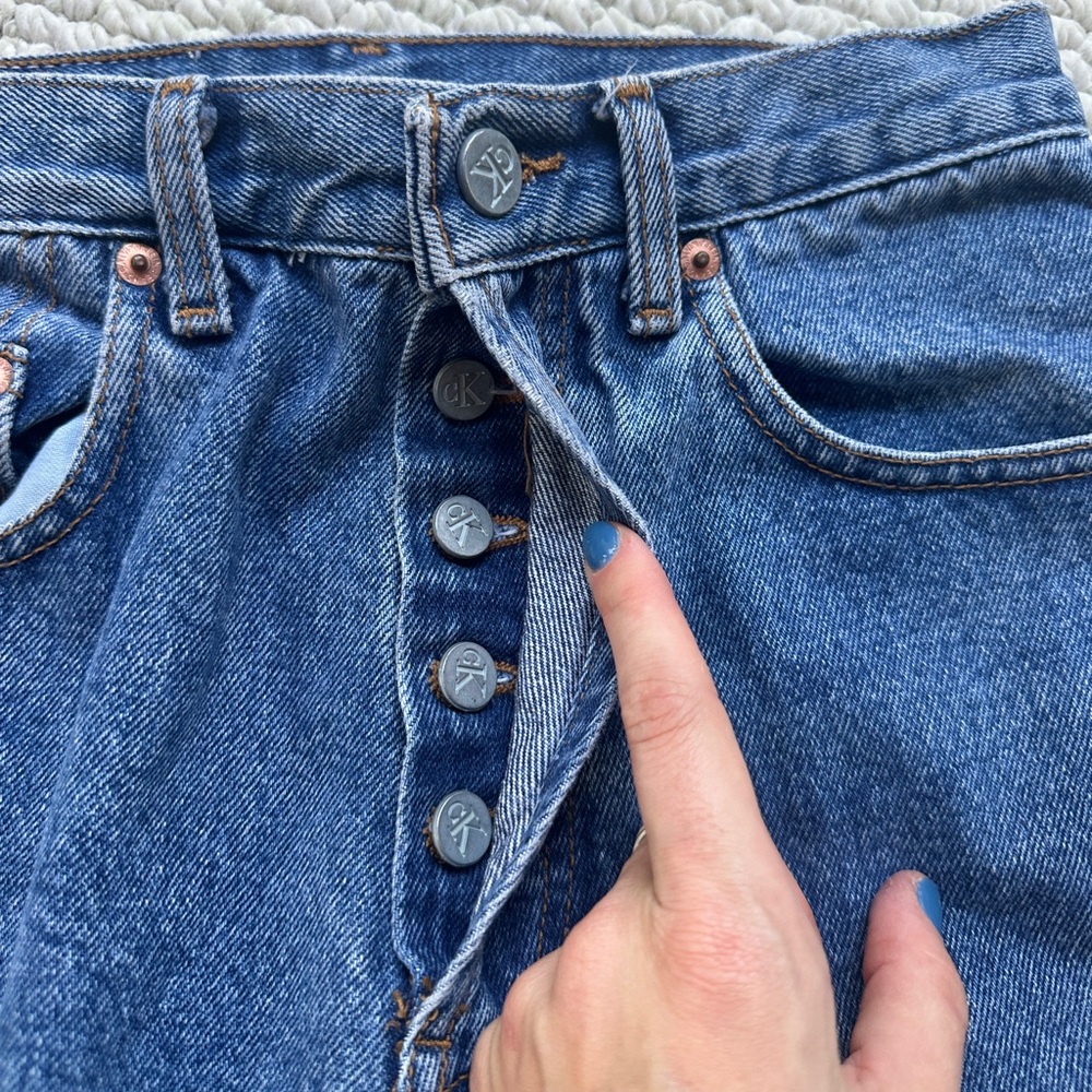 Vintage Calvin Klein Mom Straight Leg Jeans 4 - Picture 6 of 9